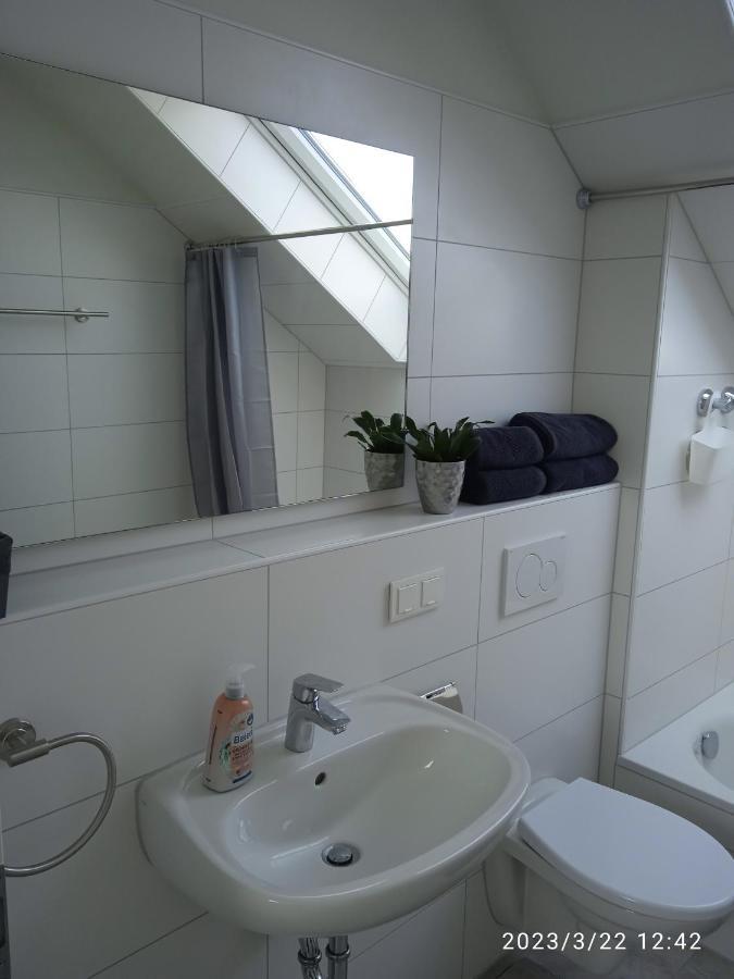 Zimmer Frei 3 Wiesbaden Eksteriør billede