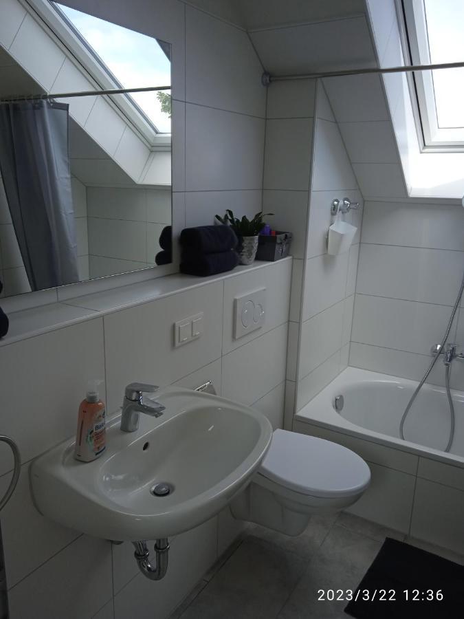 Zimmer Frei 3 Wiesbaden Eksteriør billede